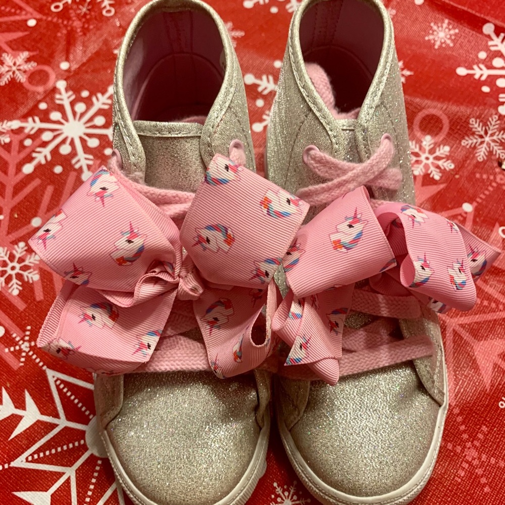 Jojo Siwa Unicorn Bow sneakers